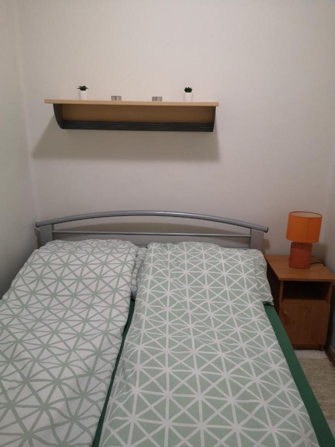 Dorka Apartman 沃尼奥尔茨沃什海吉 外观 照片