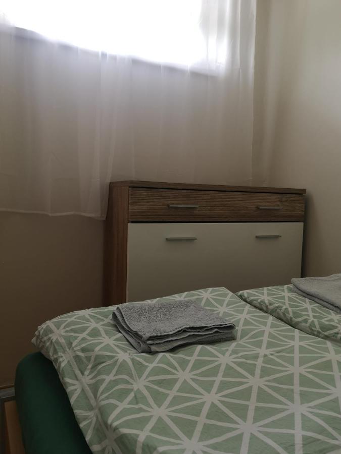 Dorka Apartman 沃尼奥尔茨沃什海吉 外观 照片