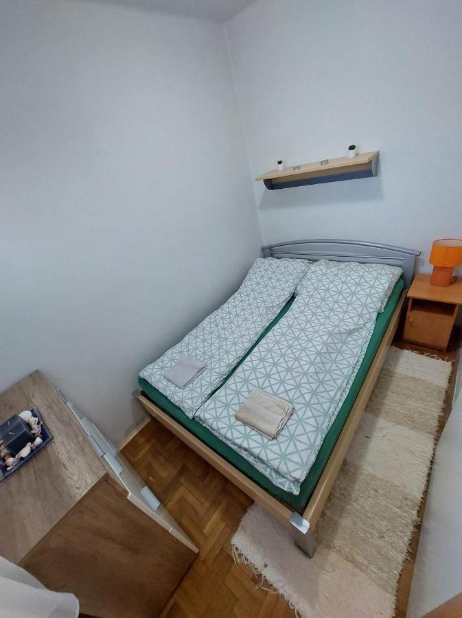 Dorka Apartman 沃尼奥尔茨沃什海吉 外观 照片